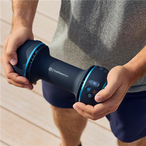 TB0004417-6A10-therabody-cryotherm-palm-1