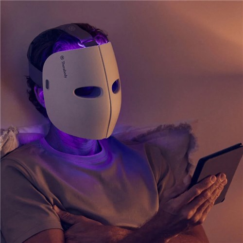 TF03991-01-therabody-theraface-led-mask-1