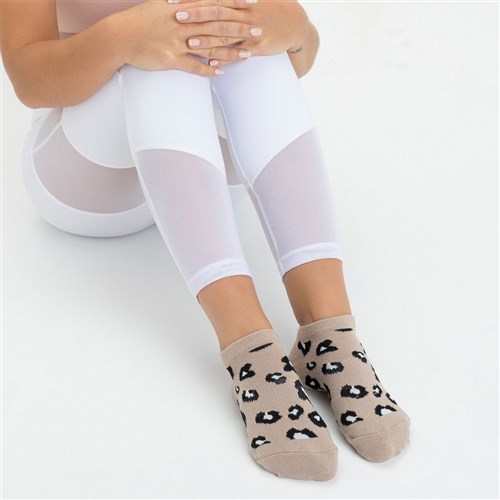 Move Active Non-Slip Socks - Cheetah Nude Medium